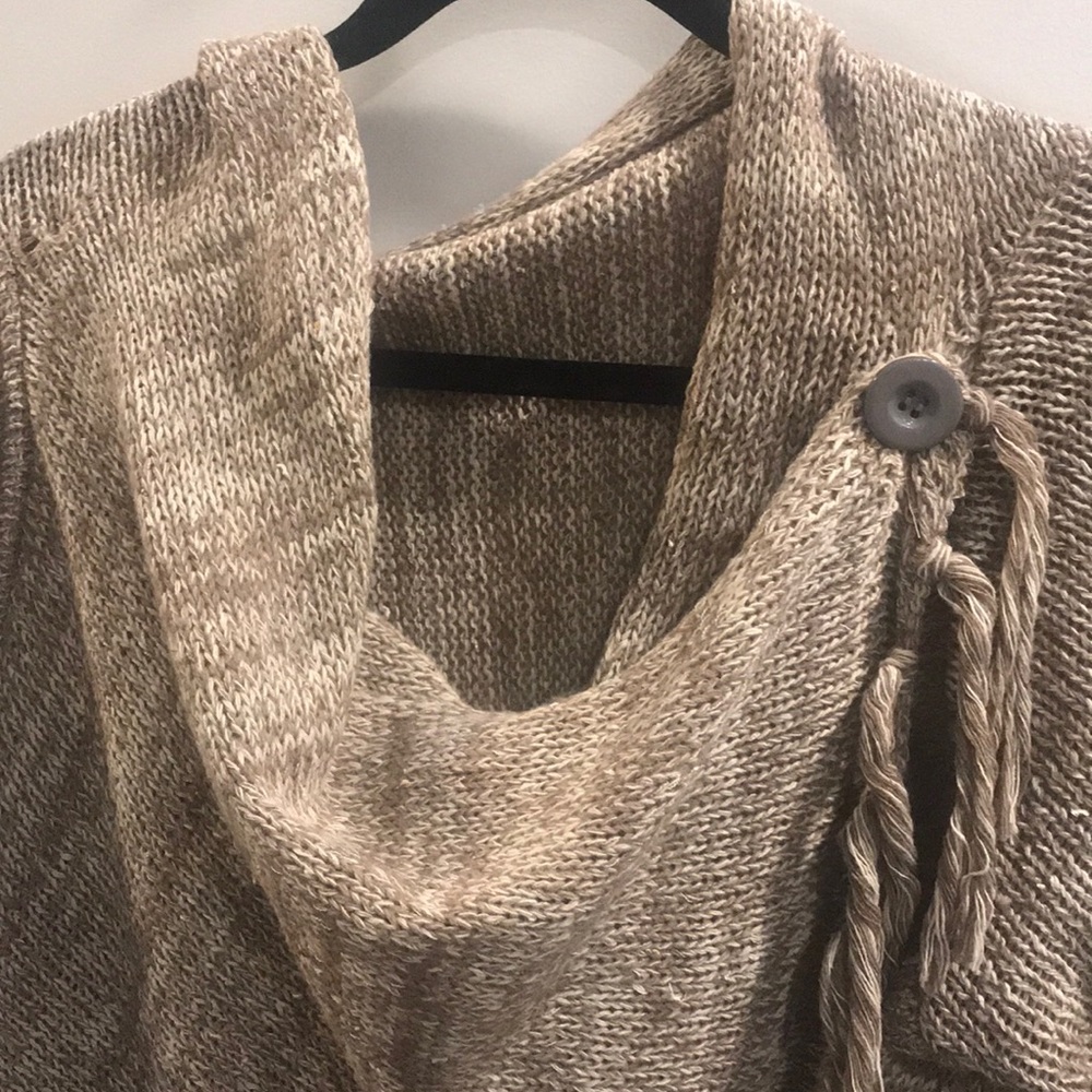 wrap sweater - Picture 2 of 3